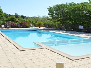Quaint Holiday Home in Les Vans with Swimming Pool