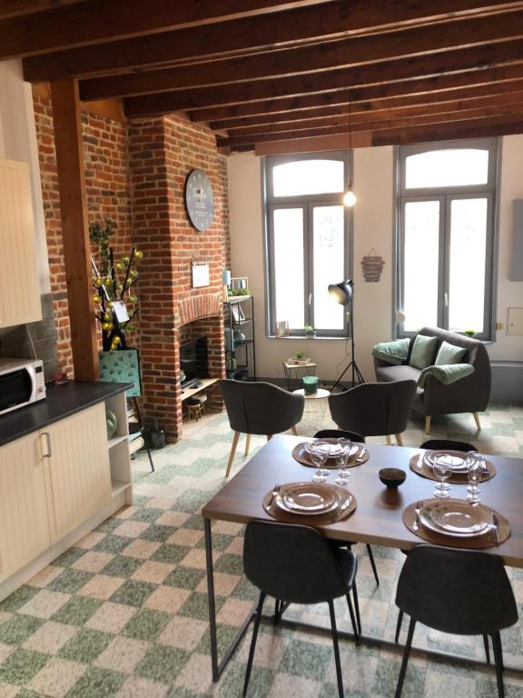 Quaint Holiday Home near Skiing Area in Neuastenberg