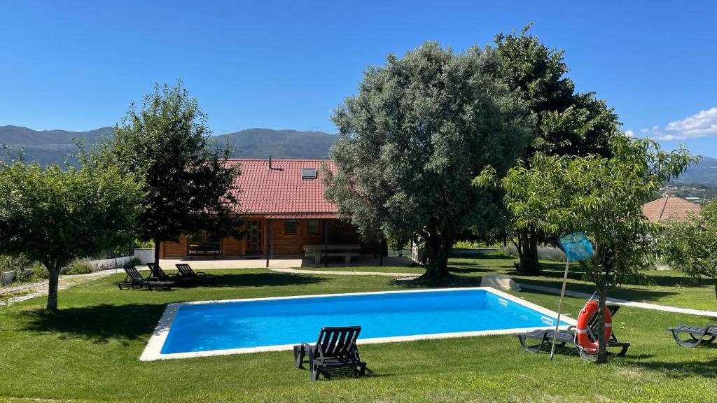 Maison de vacances Quinta Alvaredo A.J. Rua Estrada Nacional de Alvaredo 1821 4960-010 Casalmaninho