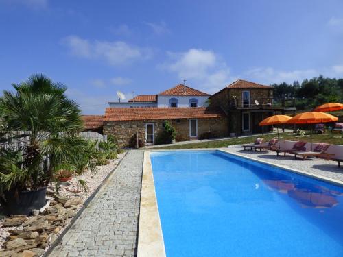 Quinta d'Alegria with large swimming pool near Coimbra