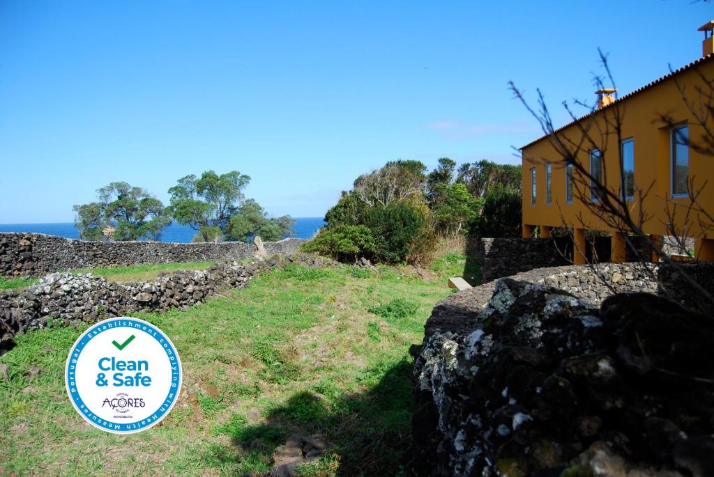 Maison de vacances Quinta da Falésia - Casa Amarela Estrada Regional Norte, nº 61 Fração C 9545-526 Ponta Delgada