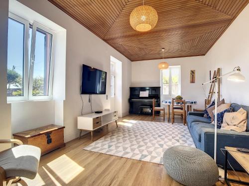 Quinta das Courelas by Atlantic Holiday