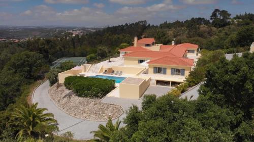 Quinta Villa Casaflor, Private Swimming Pool and Tennis Court