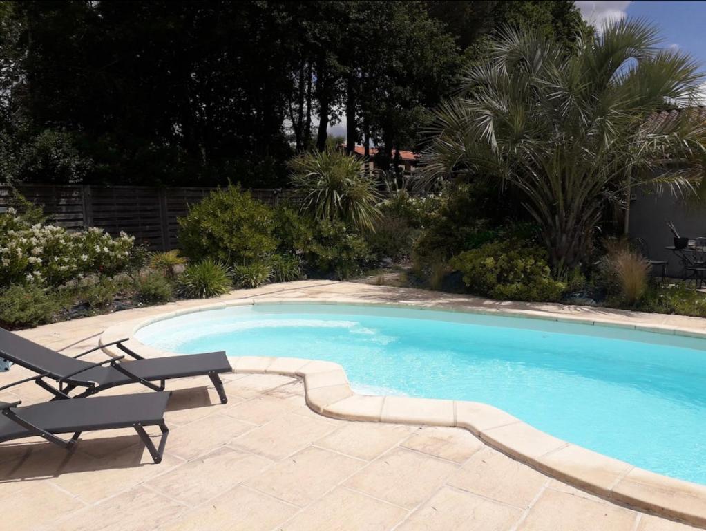 Ravissante suite avec parking privé 33440 Ambarès-et-Lagrave