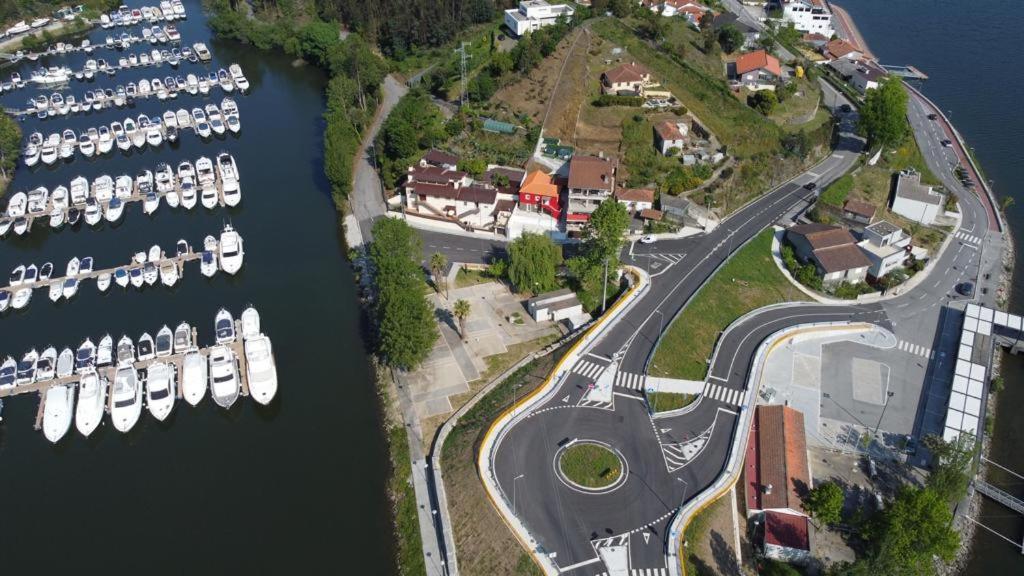 Red House Douro River Marina 32 Rua de Favais, 4515-036 Gondomar