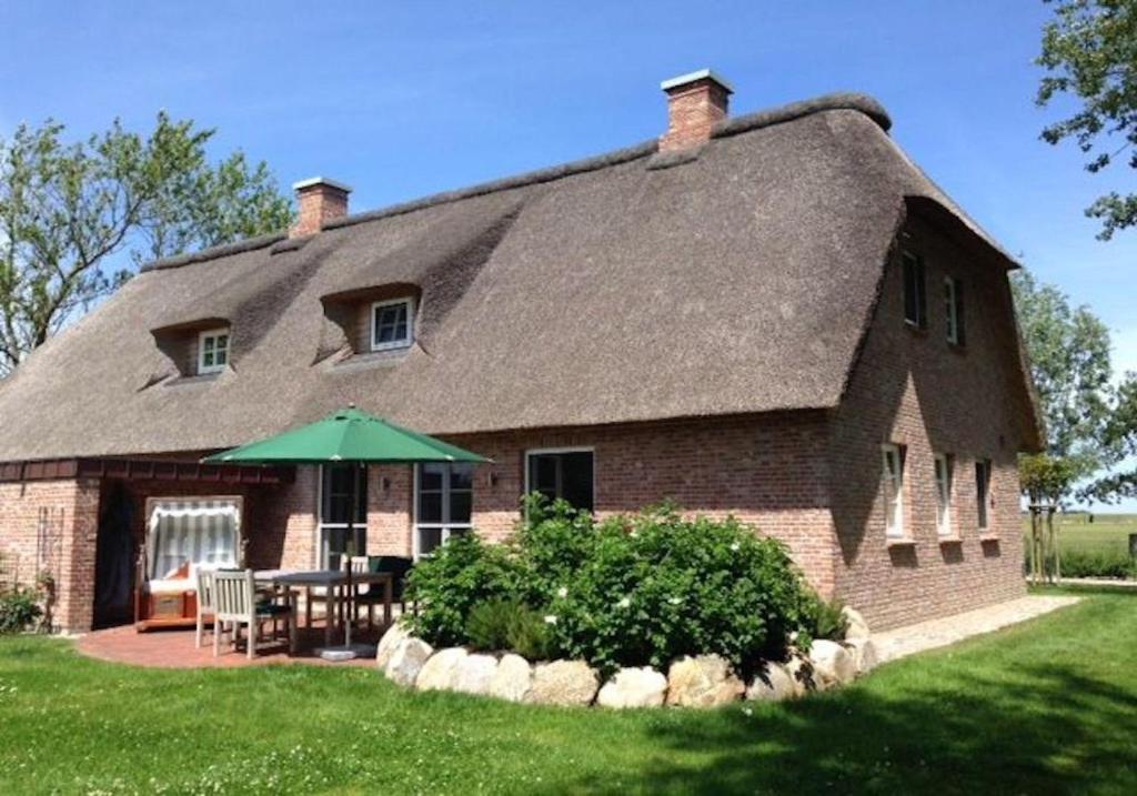 Maison de vacances Reetdachhaus Dünenkoog Reetdachhaus Dünenkoog Tholendorf 22 25881 Tating