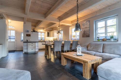 Reetdachhaus Sandhus Reetdachhaus Sandhus Heck