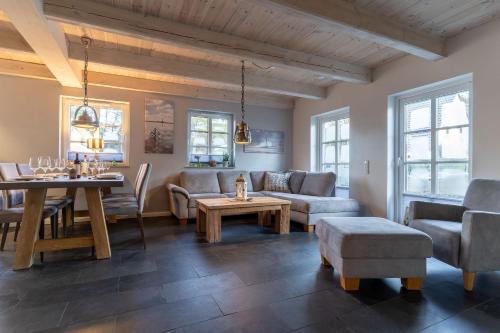 Reetdachhaus Sandhus Reetdachhaus Sandhus Heck