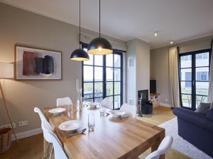 Reetland am Meer - Premium Reetdachvilla mit 3 Schlafzimmern, Sauna und Kamin F14