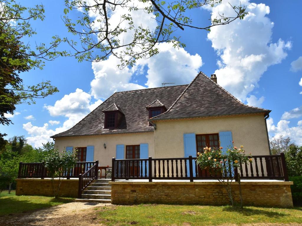Refined Holiday Home in Villefranche Du Perigord with Garden , 24550 Villefranche-du-Périgord