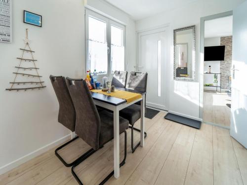 Refurbished holiday home in Suhl with a large terrace