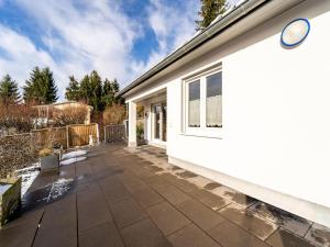 Refurbished holiday home in Suhl with a large terrace