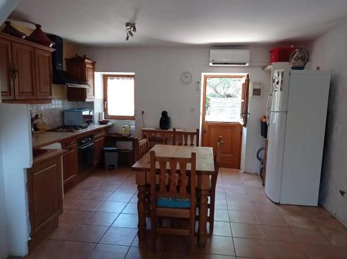 Région Figari - Om Sweet Home