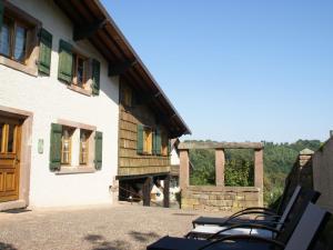 Maison de vacances Remote Holiday Home in Harreberg with Terrace  57870 Hommert Lorraine