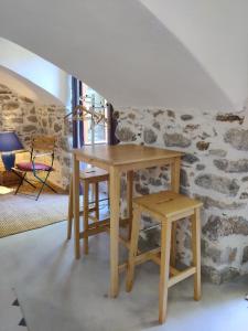 Rendez-vous sous le tilleul, en Cevennes.