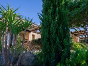 Résidence Alba Rossa, Serra-di-Ferro, accommodation with terrace or balcony