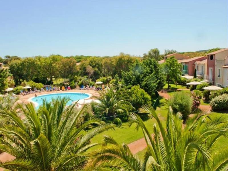 Résidence de Tourisme 8p - Piscine et 300m Plage 129 Boulevard Alsace Lorraine, 83400 Hyères