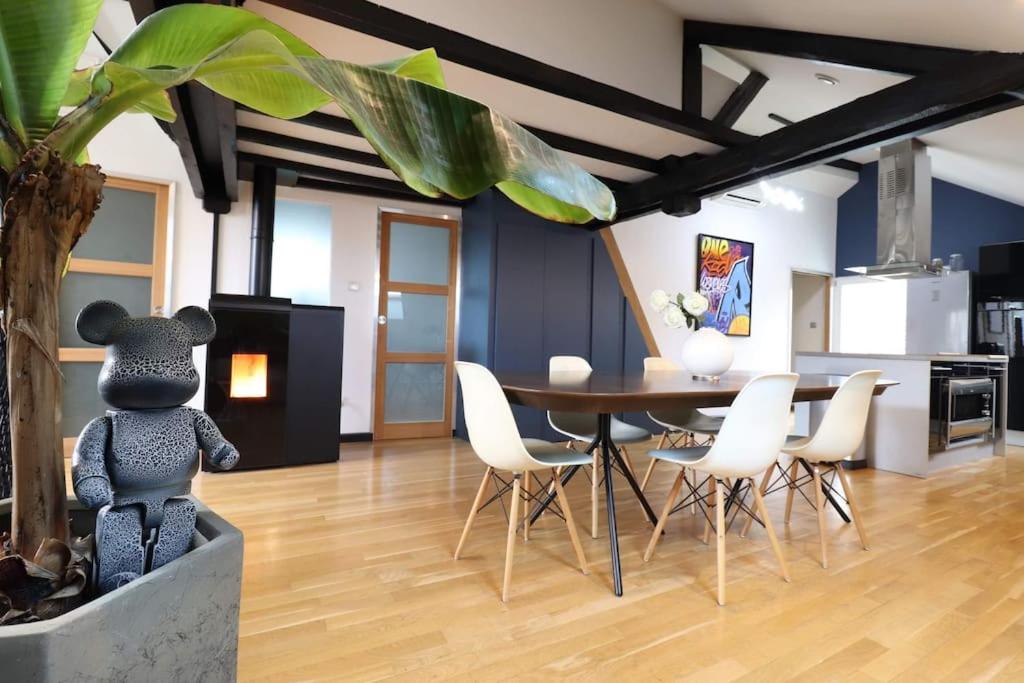 Residence of character with swimming pool