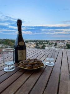 Residence with swimming pool for 4 people panoramic Sea & Mountain view