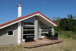 Resort 2 Beach House B 79