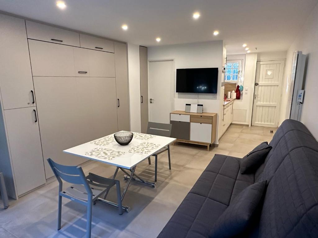 Retrouvailles en famille dans cette superbe maison avec jacuzzi 85330 Noirmoutier-en-l\'Île