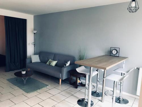 Rez-de-Jardin avec ses 2 chambres, résidence calme