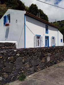 Ribeira da Praia House