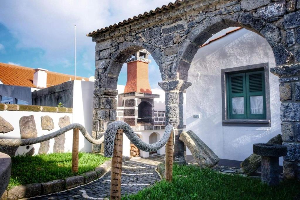 Ribeirinha House Rua Amâncio Machado Faria e Maia, nº 2, 9625-414 Porto Formoso