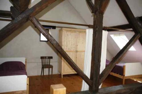 Rivierhuis aan de rivier bij Vézelay