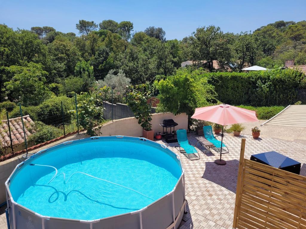 Maison de vacances Roquefort les Pins-2 p-piscine-terrasse-prestations 70 Impasse des Restanques 06330 Roquefort-les-Pins