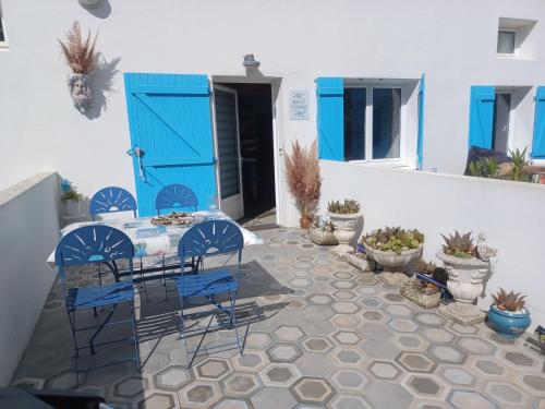 Rose Cottage,parc privé, piscine, 10mns plages