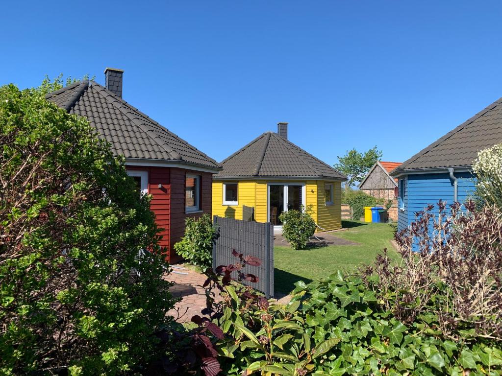 Maison de vacances Roter Ostseebungalow Börgerender Straße 12 18211 Börgerende-Rethwisch