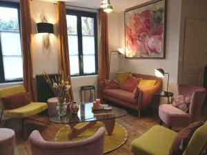 SAINTVAL4YOU maison de charme au centre avec jardin, P 1 voiture gratuit