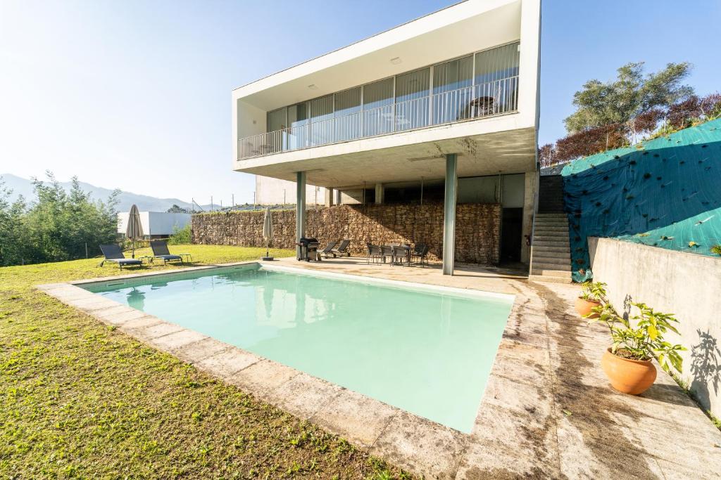 Santo Amaro - V3 privada com piscina, localizada junto ao Golf - Ponte de Lima Rua Do Pinhal, 4990-625 Ponte de Lima