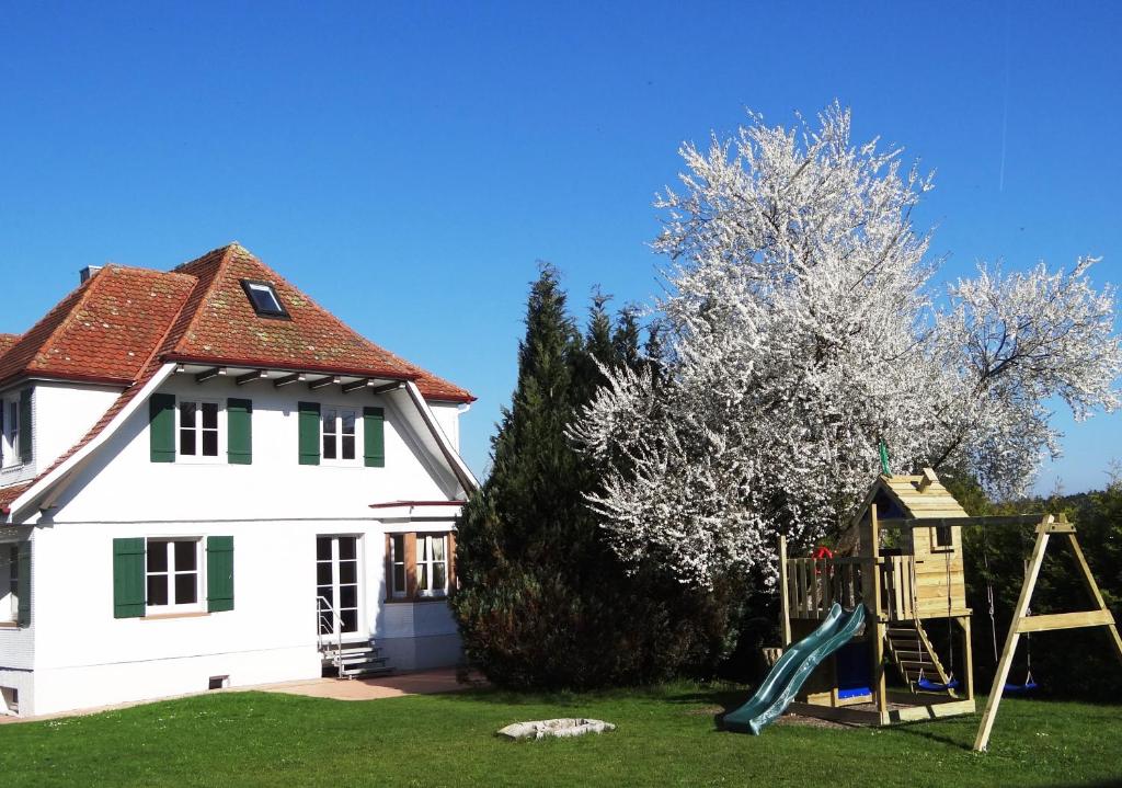 Schwarzwaldhaus24 - Ferienhaus mit Sauna, Whirlpool und Kamin 5 Götzenäcker, 78733 Aichhalden