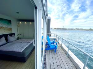 Schwimmendes Haus Sea Breeze