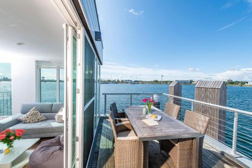 Schwimmendes Haus Waterfront