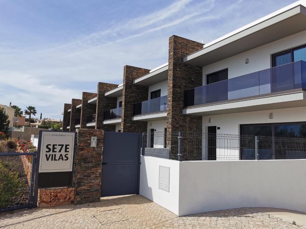 Maison de vacances SE7EVILAS - JustZen Estrada de Albufeira SE7EVILAS - Lot C 8365-204 Pêra