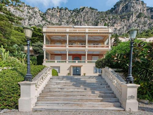 Secluded holiday home in Beaulieu sur Mer near the beaches