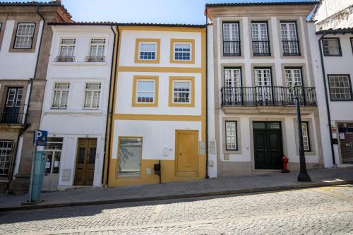 Secret Garden Suites in Bragança