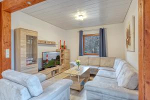 Seepark Kirchheim Ferienhaus bei Zeta mit Sauna