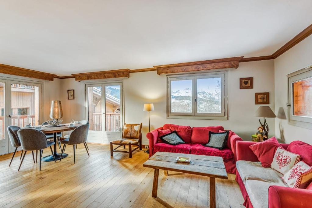 Self Catering for large groups, friends/families