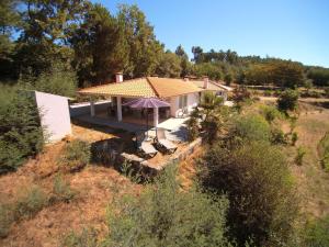 Semi-detached holiday home in Covas with a swimming pool