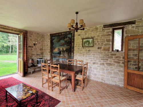 Semi-detached house in the castle park, Bénodet