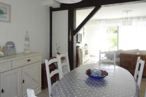 Maison de vacances Semi-detached house, Port-Louis  56290 Port-Louis Bretagne