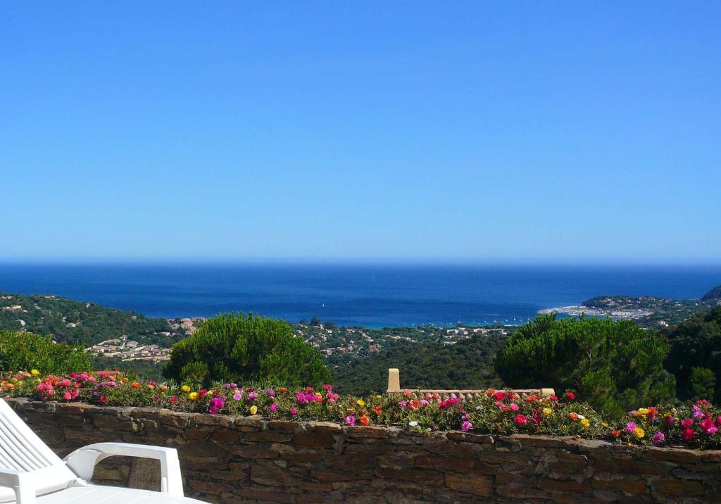 Semi-detached houses, St Quay-Portrieux 22410 Saint-Quay-Portrieux