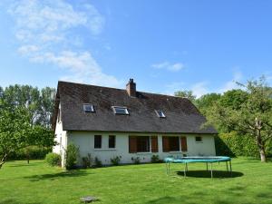 Maison de vacances Serene Holiday Home in Saint Pierre le Vieux with Garden  76740 La Chapelle-sur-Dun Normandie