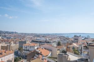 Maison de vacances SERRENDY 3-bedroom apartment only steps away from the heart of the city 5 rue du Sergent Gazan 06400 Cannes Provence-Alpes-Côte d\'Azur