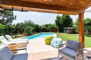 Signoret - Belle maison avec piscine