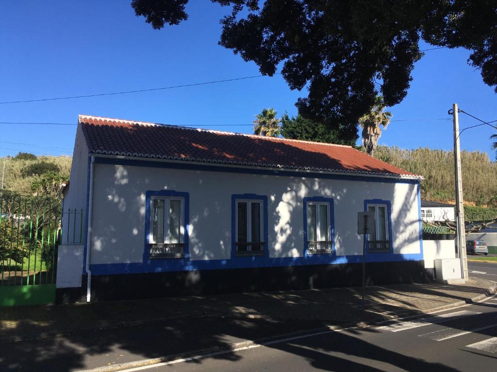 Maison de vacances Silveira by the Sea EN6-2A Largo da Silveira, 3 9700-193 Angra do Heroísmo